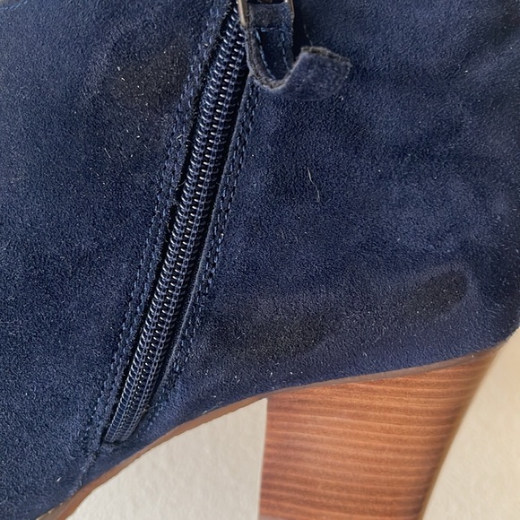 SUSINA Kayden-Lea Navy Suede like Ankle Booties size 11 - Picture 6 of 7